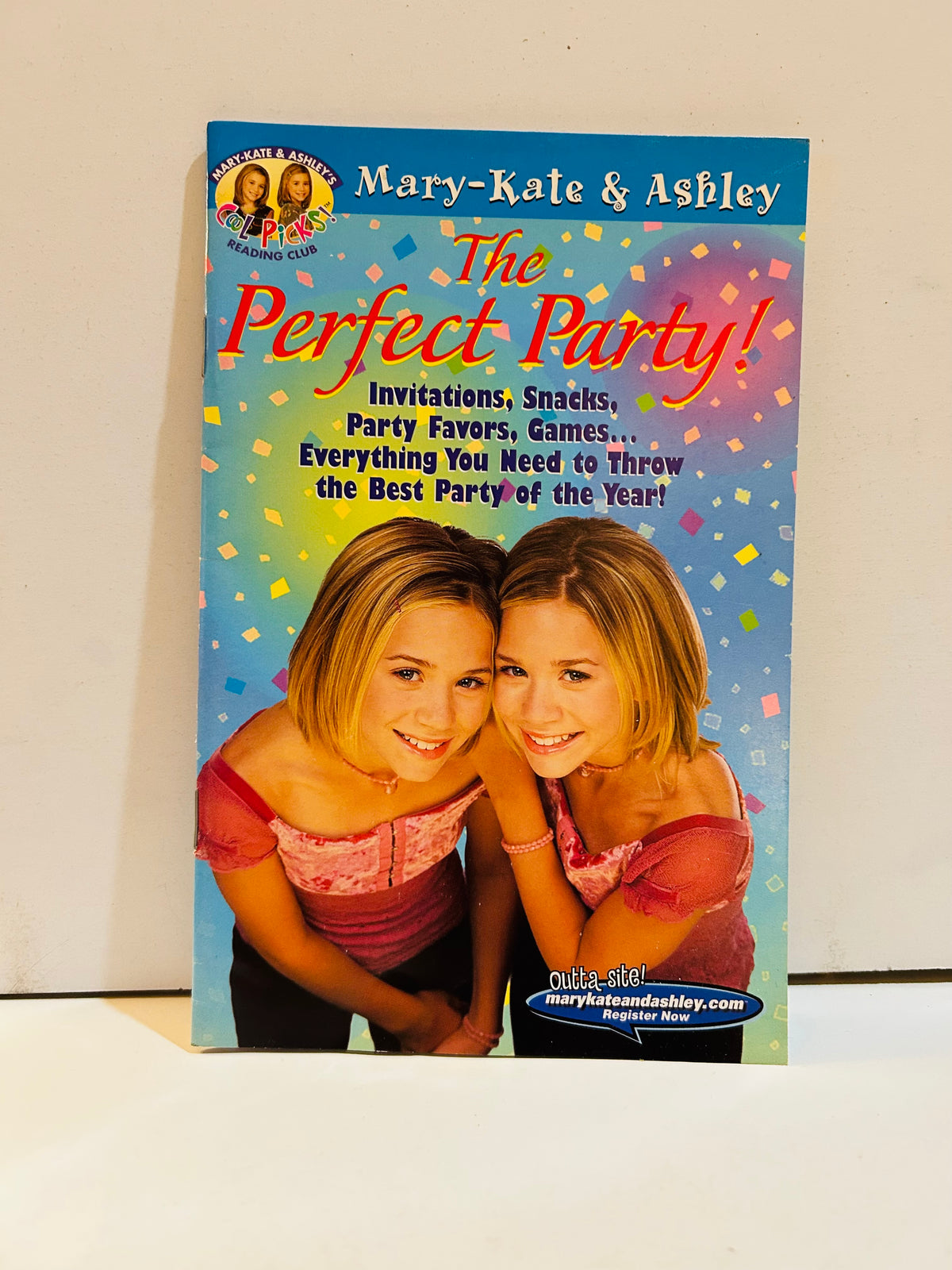 Mary-Kate and Ashley The Perfect Party book front cover