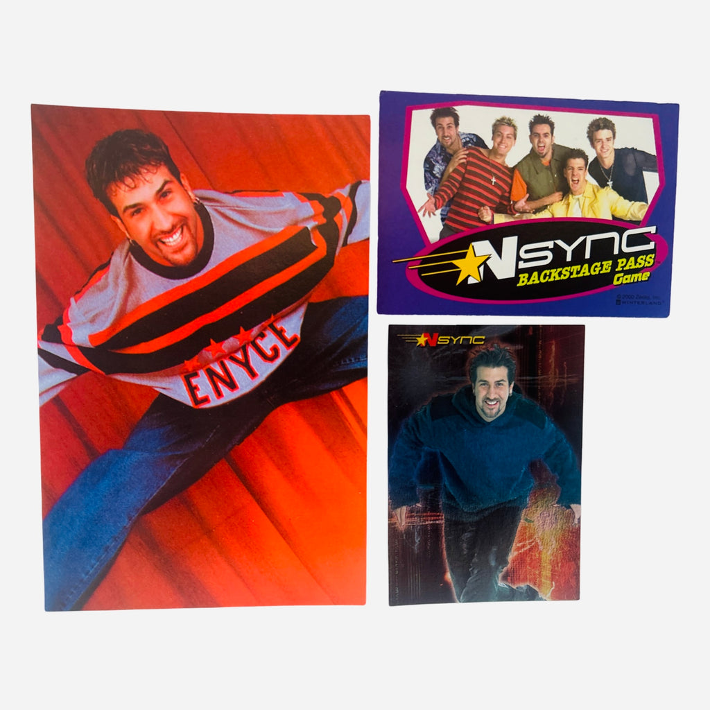NSYNC 3-Piece Set – 4x6 Joey Fatone Enyce Striped Sweater Red Backdrop, Backstage Pass Game Card, Trading Card #15 Joey Blue Fuzzy Sweater Running 2000 Topps Winterland