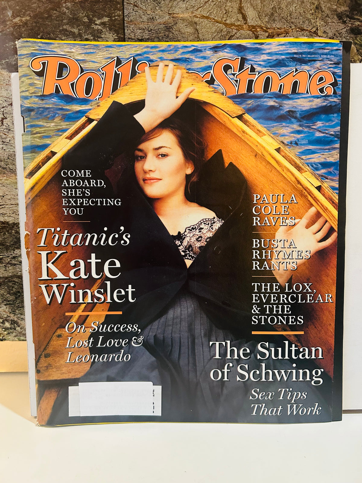 1998 Rolling Stone Titanic's Kate Winslet magazine front cover