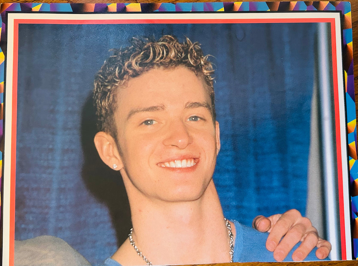 Justin Timberlake smiling portrait pinup side