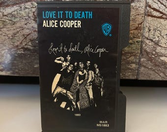 Alice Cooper Cassette Love it to Death Album