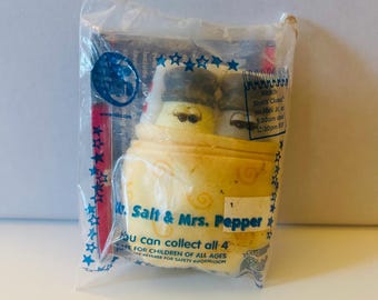 Blues Clues 1999 Subway Happy Meal Toy, Mr. Salt & Mrs. Pepper
