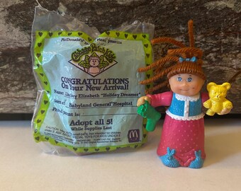Cabbage Patch Lindsey Elizabeth Doll: 1994 Happy Meal Toy