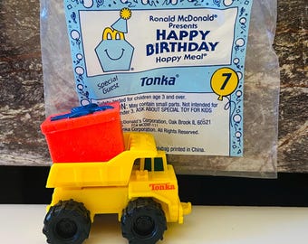 Tonka Toy 1994 Happy Birthday Train Collection