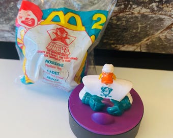 Mighty Ducks Hockey Puck Nosedive Toy (1996)