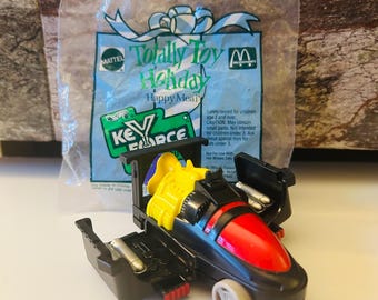 Hot Wheels Truck Key Force Totally Holiday 1993 Happy Meal Toy