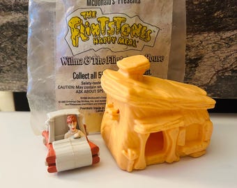 Flintstones House & Wilma Figure - 1993 Toy Set