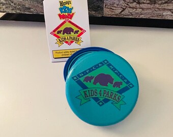 Kids Parks Foldout Cup Hockey Puck 1993 Wendy's Kids Meal Toy