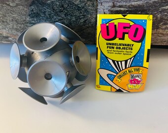 UFO 1993 Wendy's Kids Meal Toy