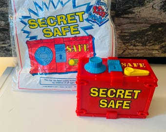 Secret Safe 1994 Wendy's Kids Toy