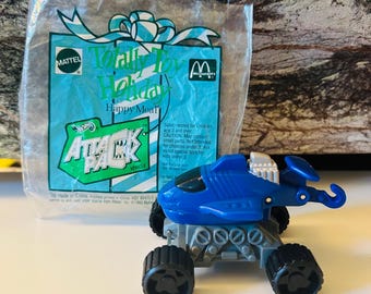 Hot Wheels Attack Pack Totally Holiday 1993 Happy Meal Toy