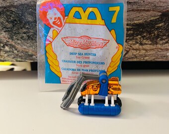 Deep Sea Hunter 1996 Micro Machines Happy Meal Toy
