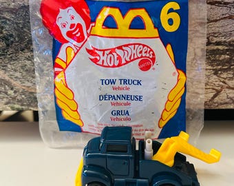 Hot Wheels Tow Truck 1996 Happy Meal Toy