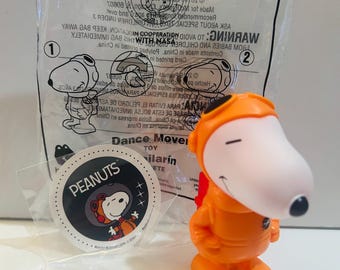 Peanuts Dance Mover Toy Happy Meal Figure