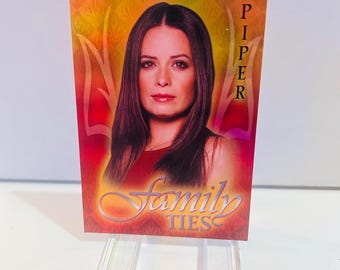 Holly Marie Combs "Piper" Charmed Trading Card (2004)