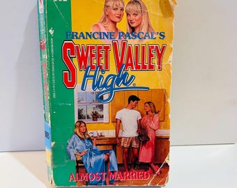 Sweet Valley High #102 Almost Married (1994) Library