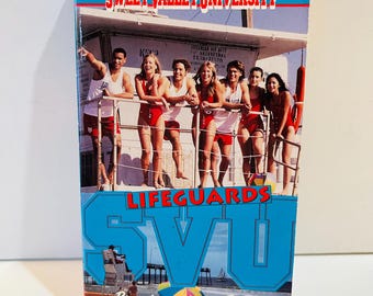 Sweet Valley #30 Beauty and the Beach (1997) University Paperback