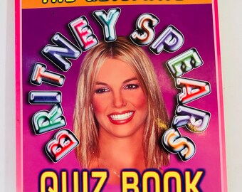 Britney Spears Quiz Book 8.5x11 (2000)