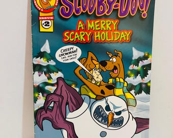 Scooby-Doo Book Comic A Merry Scary Holiday 6x9 Paperback