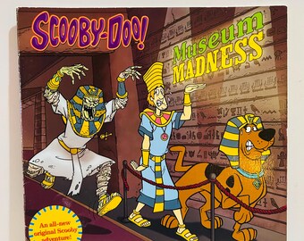 Scooby-Doo Book Museum Madness 8x8 Paperback
