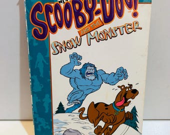 Scooby-Doo Book (1999) Case of the Snow Monster 5.5x7.5 Paperback