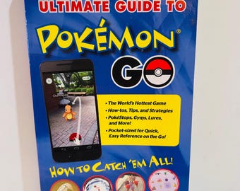 Pokemon Book Ultimate Guide to Pokemon (5x8 Paperback)
