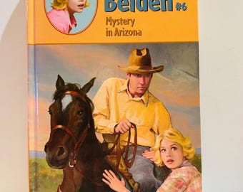 Trixie Belden Book Hardcover The Mystery in Arizona #6 (2004)