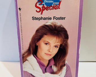 A Chance to Love Book by Stephanie Foster Sweet Dreams Series #6 (1988 Paperback)