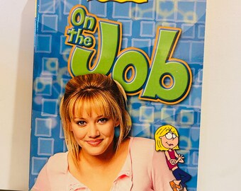 Lizzie McGuire Paperback Book (2004) #11 On the Job