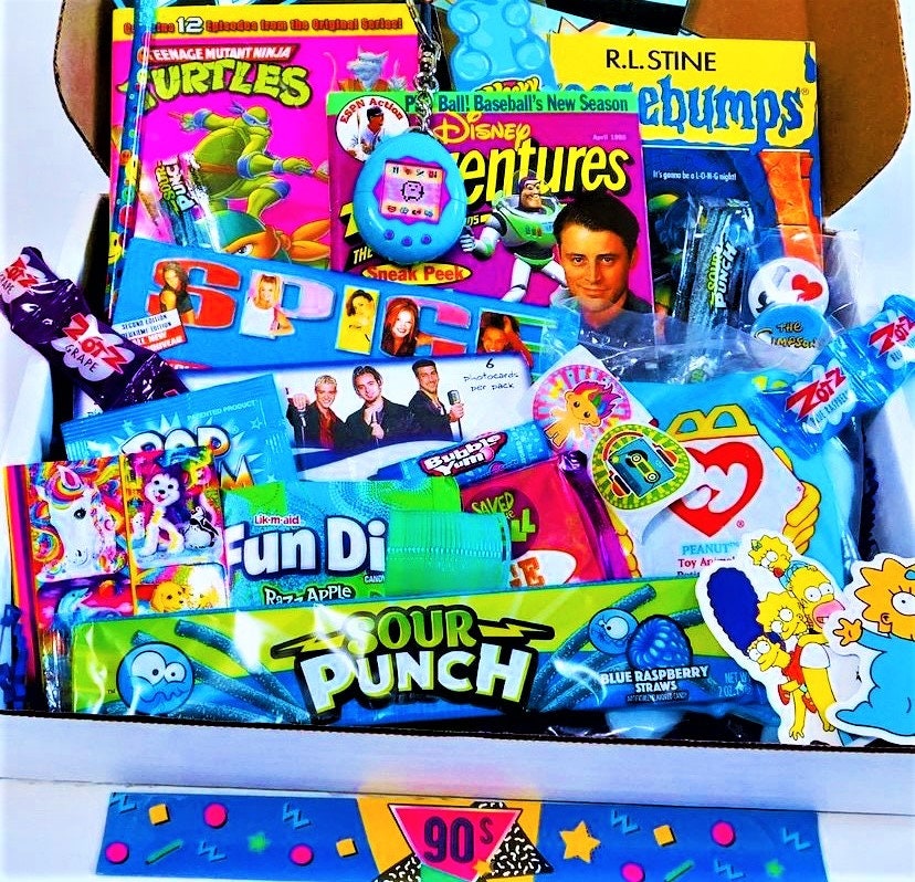 DESIGN your 90's Mystery Box! Nostalgic gift, Birthday boxes, Mystery box, 90's fan, Vintage toys, Retro 90s gift