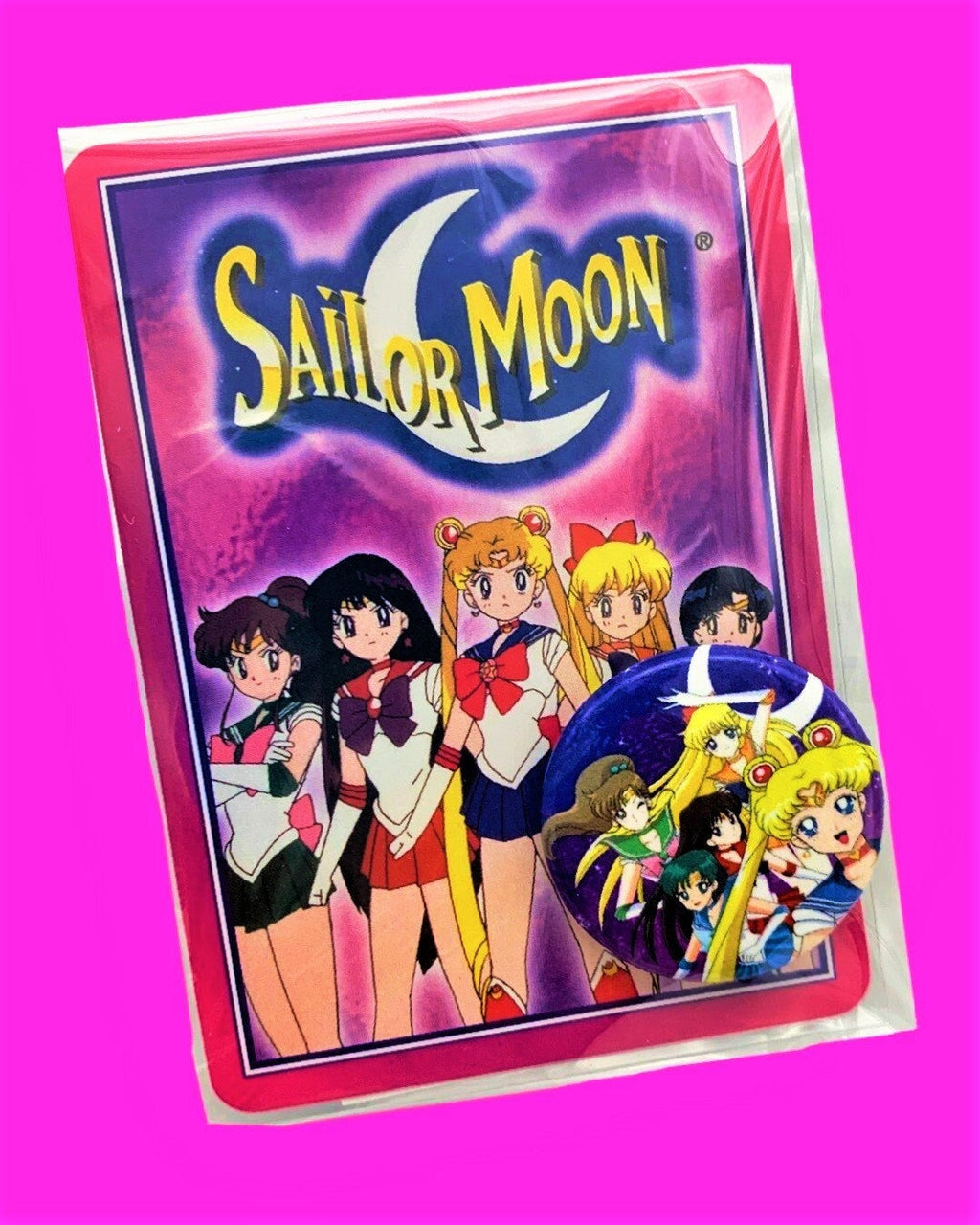 Sailor Moon Button & One Mystery Trading Card