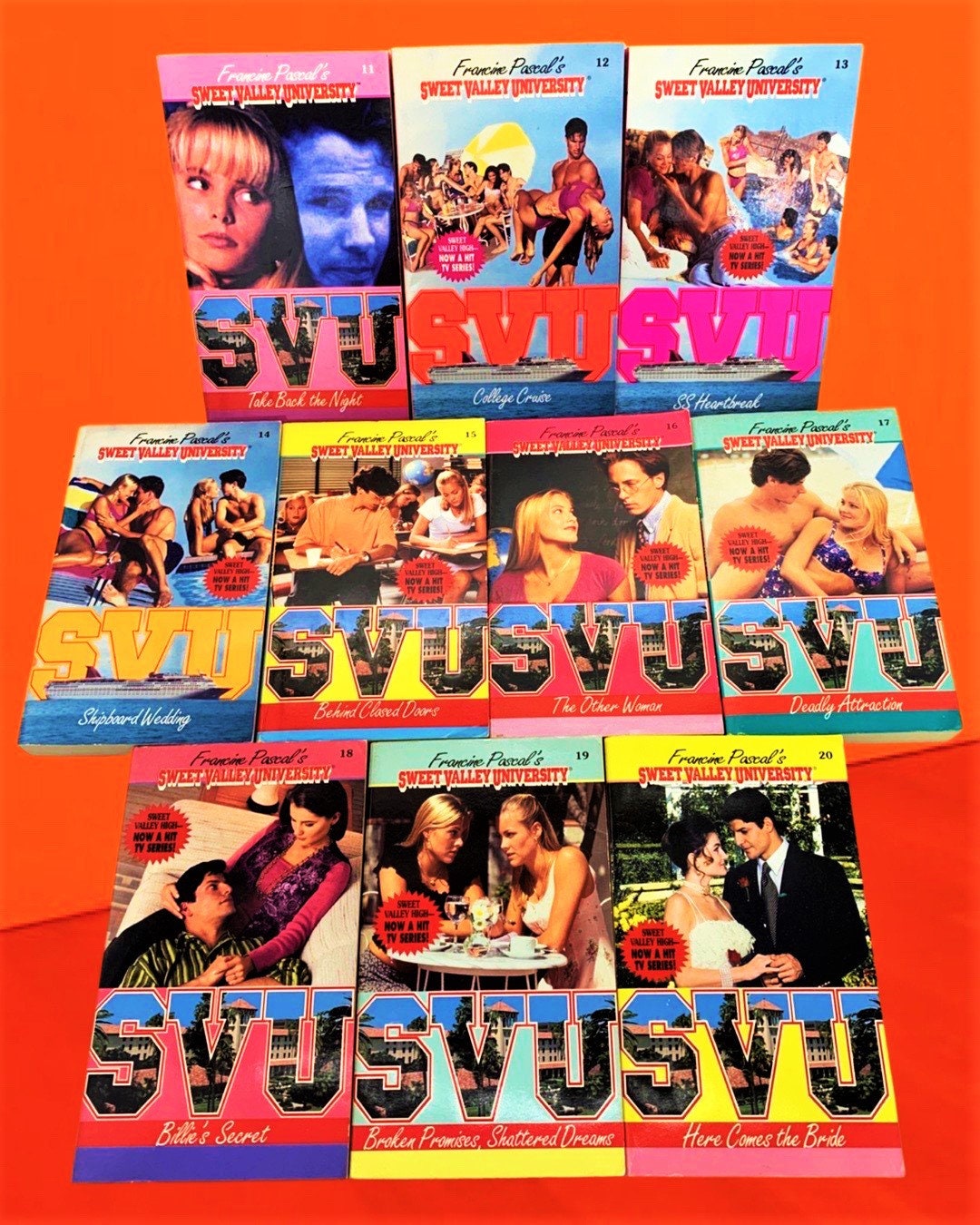 Sweet Valley University - Choose a Title