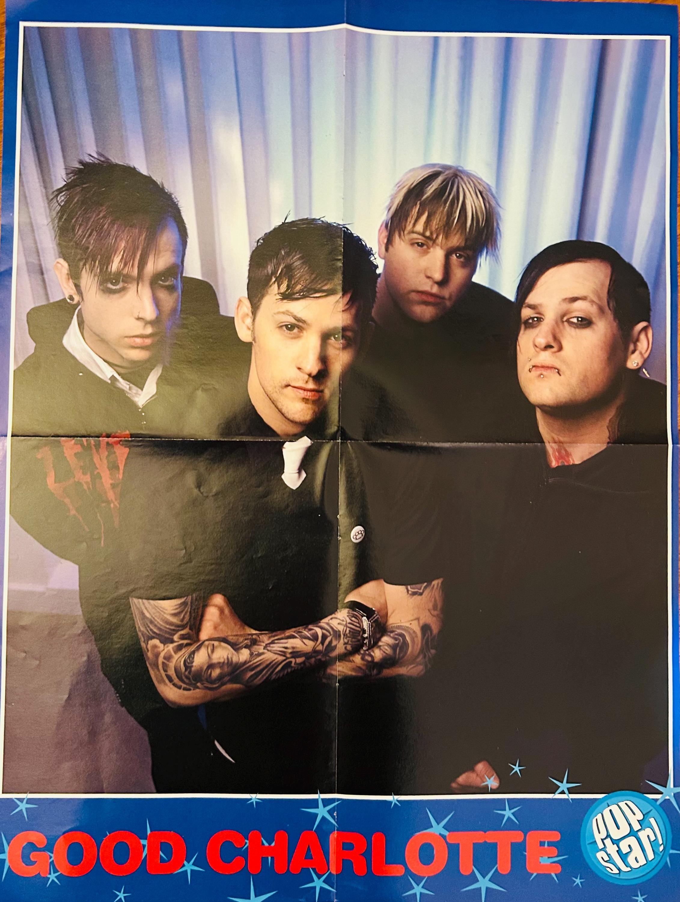 Hilary Duff and Good Charlotte Poster 16x20 (2005)